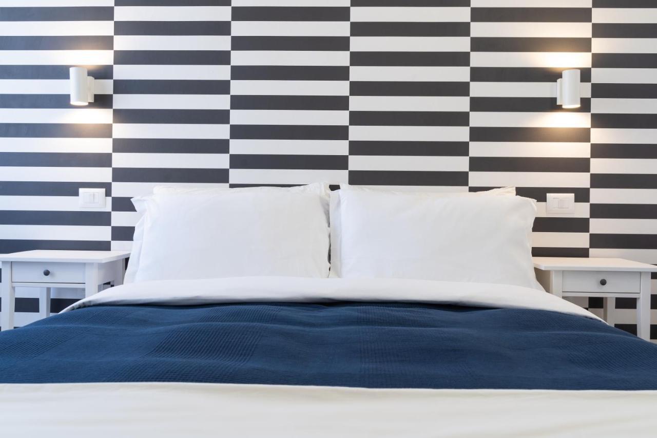 Boutique Rooms Carbonazzi 17 Cagliari Exterior photo